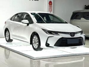 Toyota Corolla фото 2