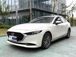 Mazda 3 Axela фото 1
