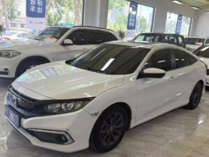 Honda Civic фото 1