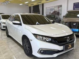 Honda Civic фото 3