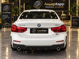 BMW 120i M Sport фото 4