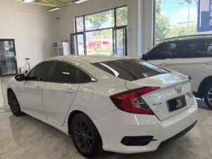 Honda Civic фото 4