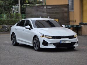 Kia K5 фото 1