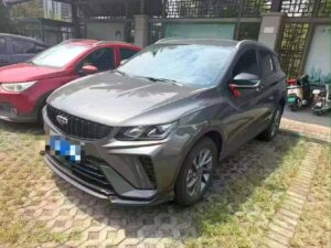 Geely Binyue фото 1
