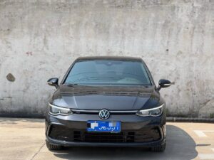 Volkswagen Golf 8 R-Line фото 3