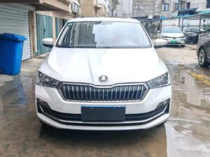 Skoda Rapid фото 3
