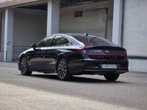 Hyundai Sonata фото 4