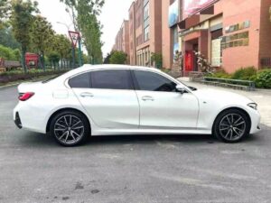 BMW 3 Series фото 4