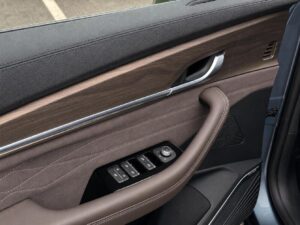 Geely Monjaro фото 6