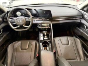 Hyundai Elantra фото 6